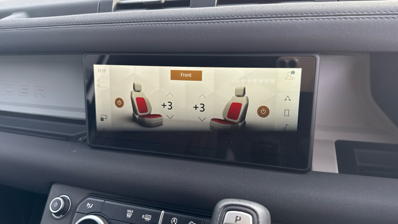 Land Rover Defender 90 Diesel 3.0 D200 Hard Top Auto